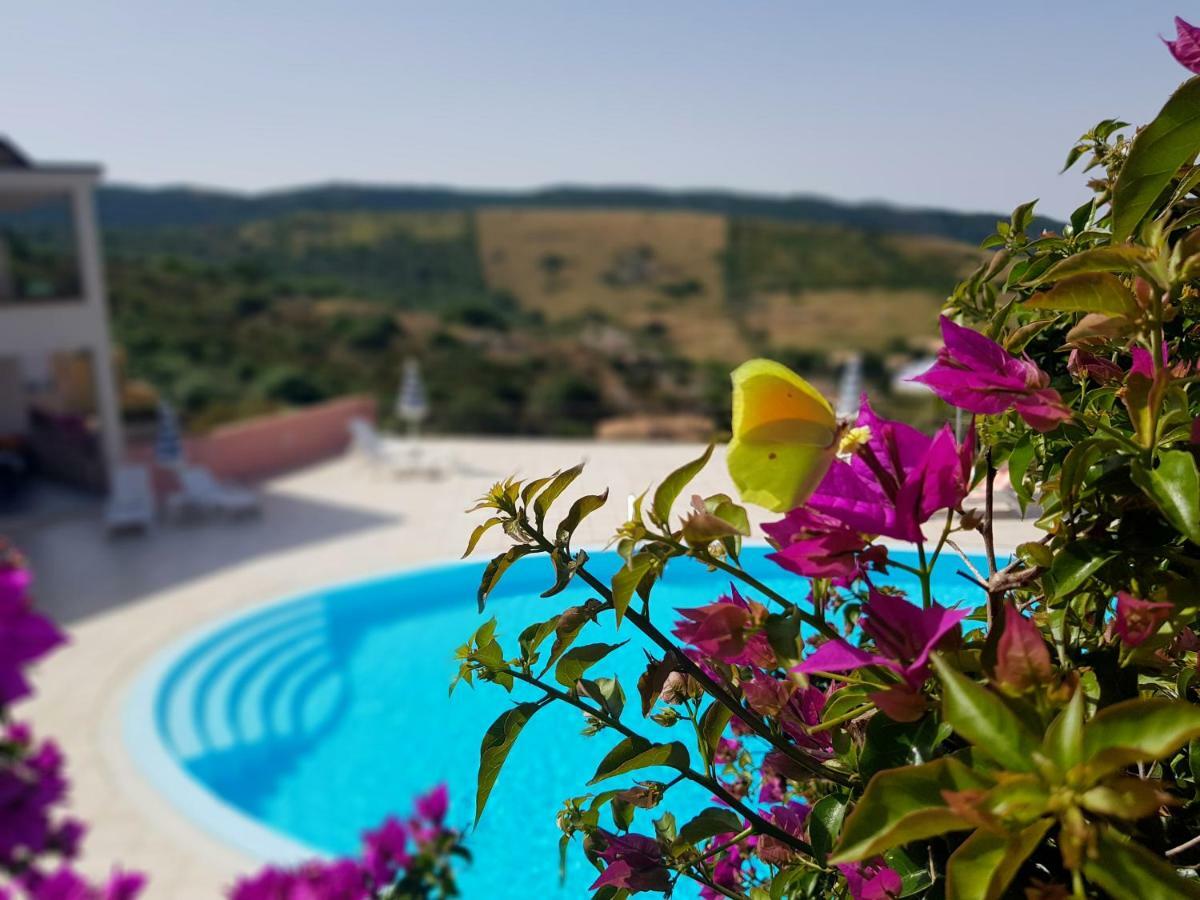 Residence Pala Stiddata With Panoramic Swimming Pool Trinita d'Agultu e Vignola Bagian luar foto