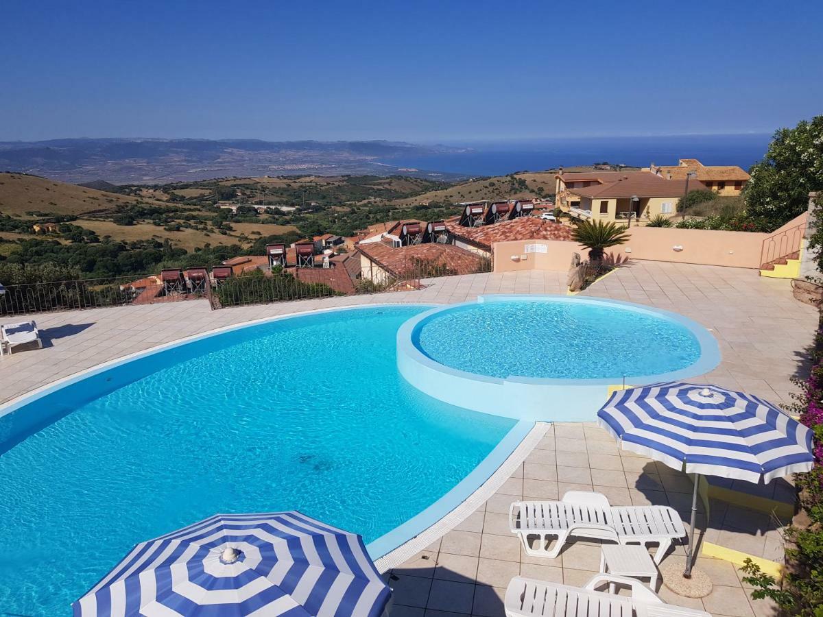 Residence Pala Stiddata With Panoramic Swimming Pool Trinita d'Agultu e Vignola Bagian luar foto