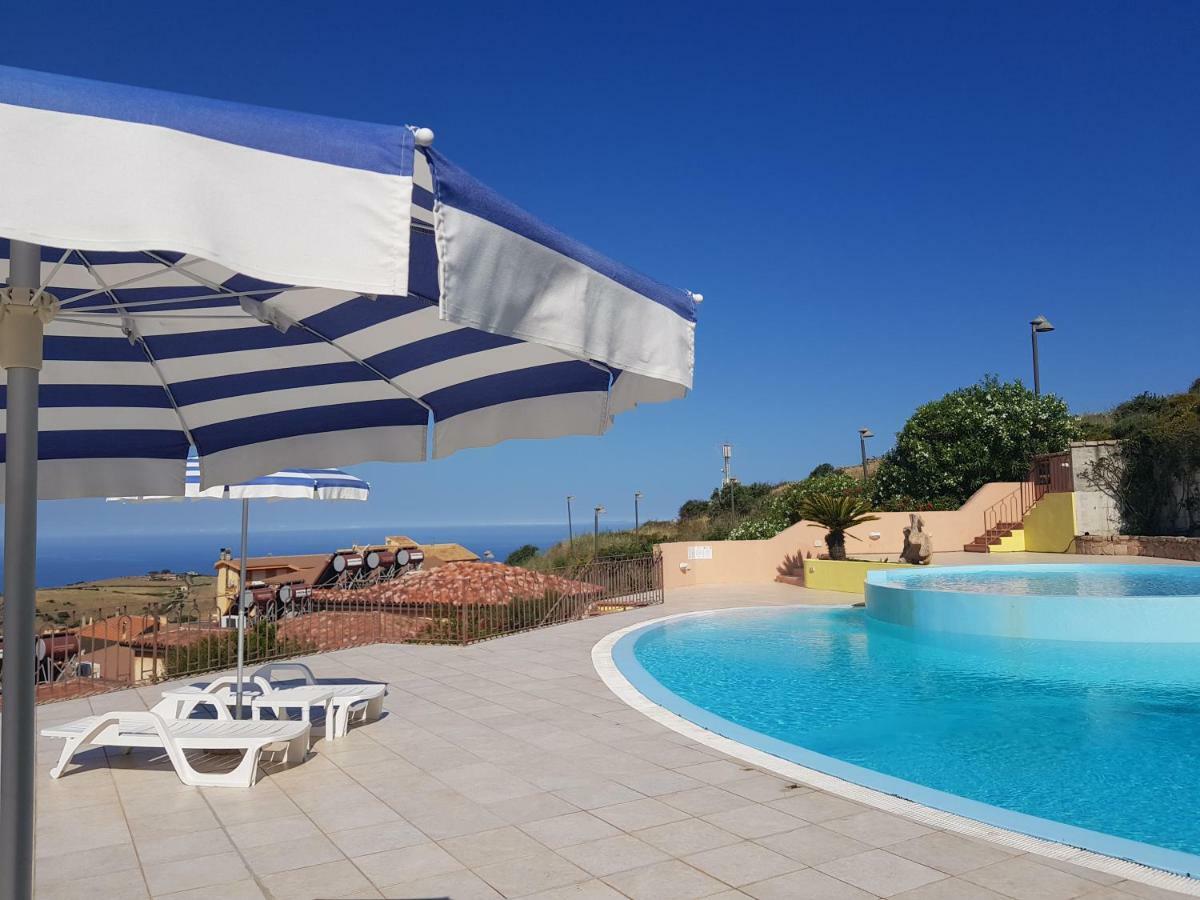 Residence Pala Stiddata With Panoramic Swimming Pool Trinita d'Agultu e Vignola Bagian luar foto